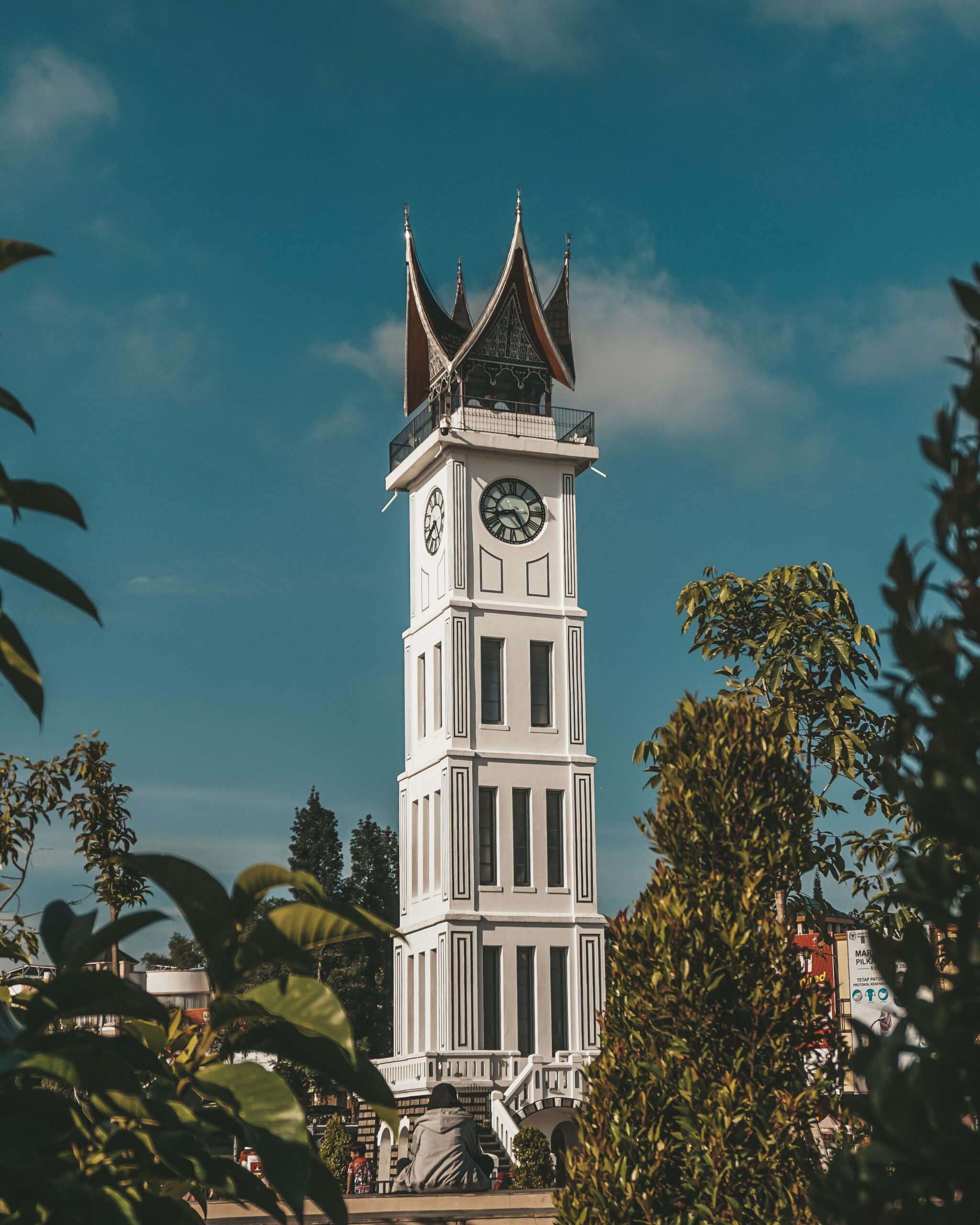 jam gadang dari sumatra barat